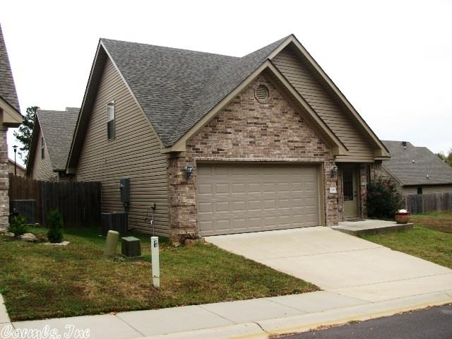 3380 Garden Club Dr, Bryant, AR 72022