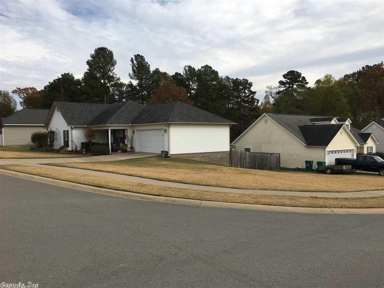 501 Derek, Bryant, AR 72022