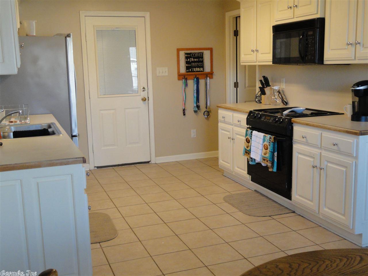 20 Tulip Ln, Cabot, AR 72023
