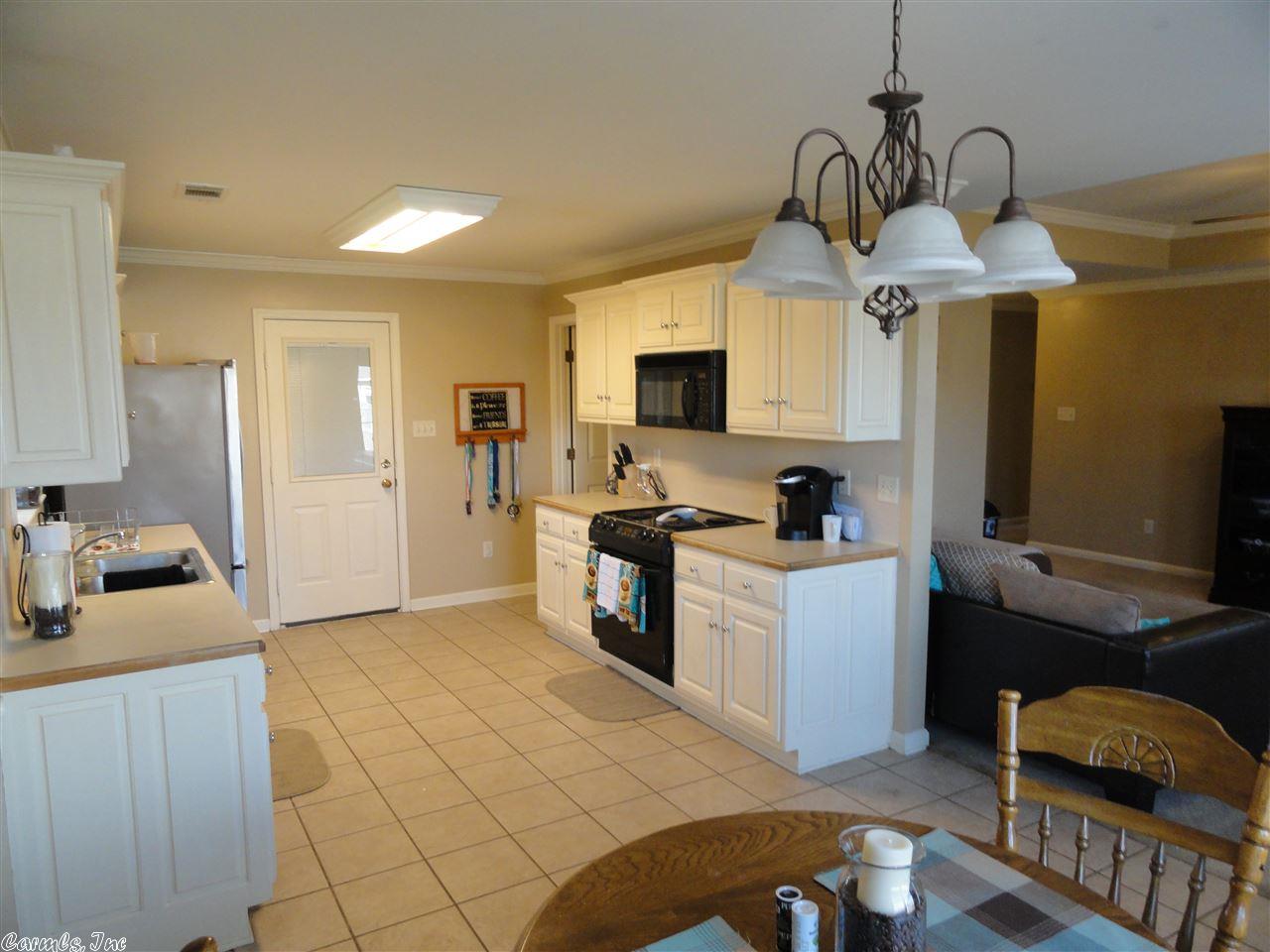 20 Tulip Ln, Cabot, AR 72023