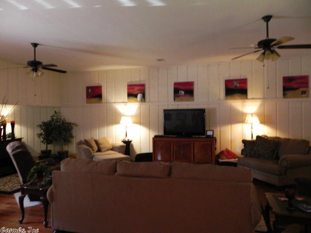 16 Oak Meadows Drive, Cabot, AR 72023