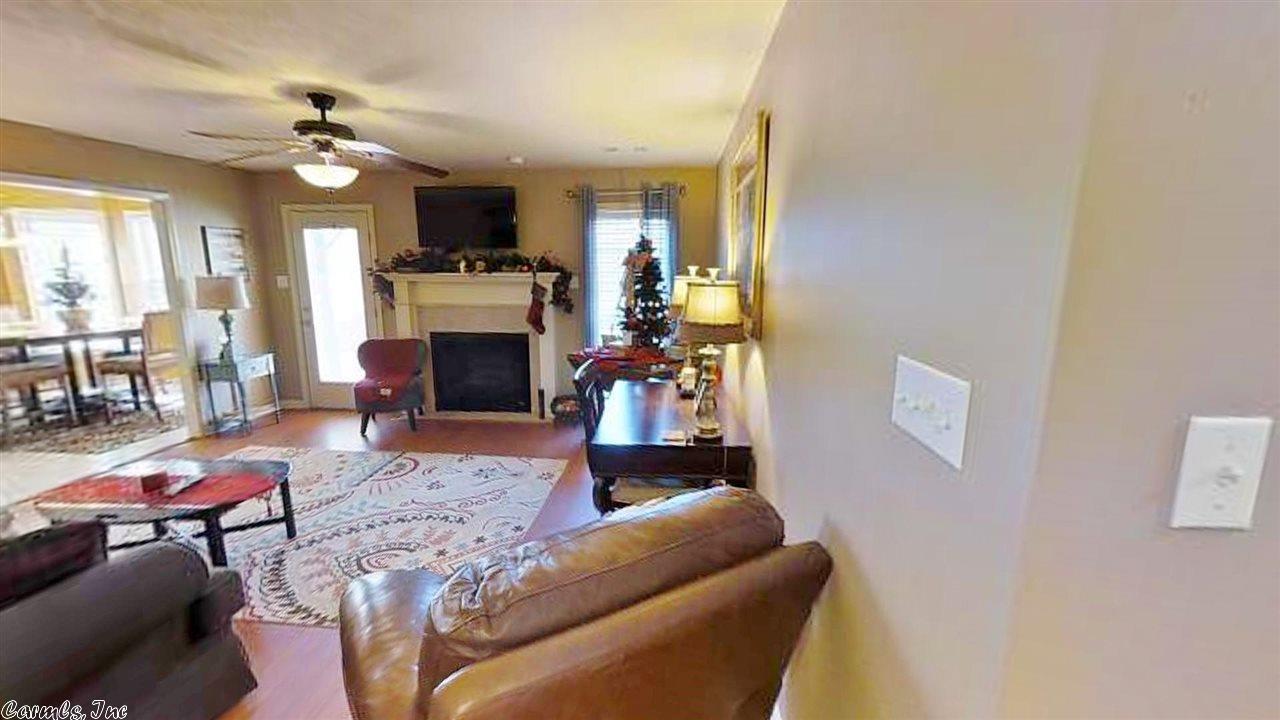 22 Twin Lakes Drive, Cabot, AR 72023