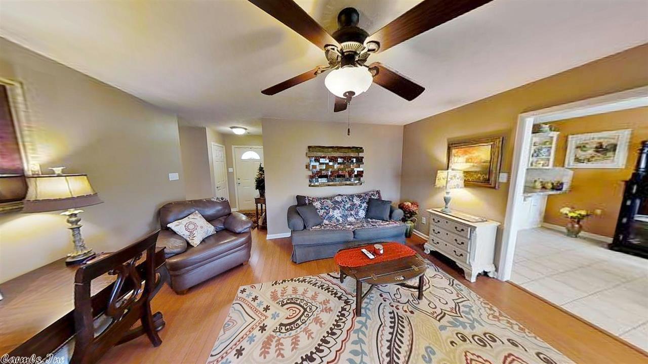 22 Twin Lakes Drive, Cabot, AR 72023