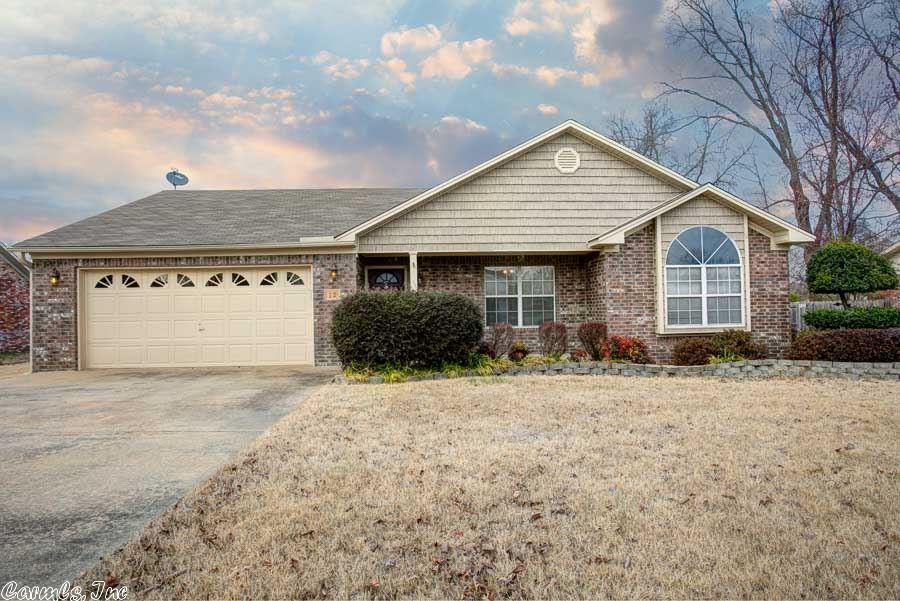 12 Red Oak, Cabot, AR 72023