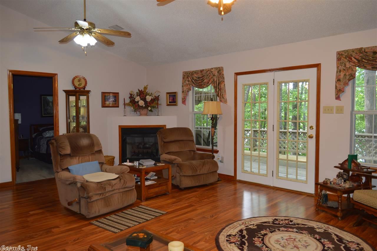 301 River Bend Lane, Clinton, AR 72031
