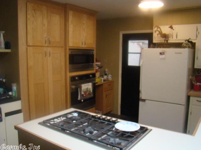 292 Rogers, Clinton, AR 72031
