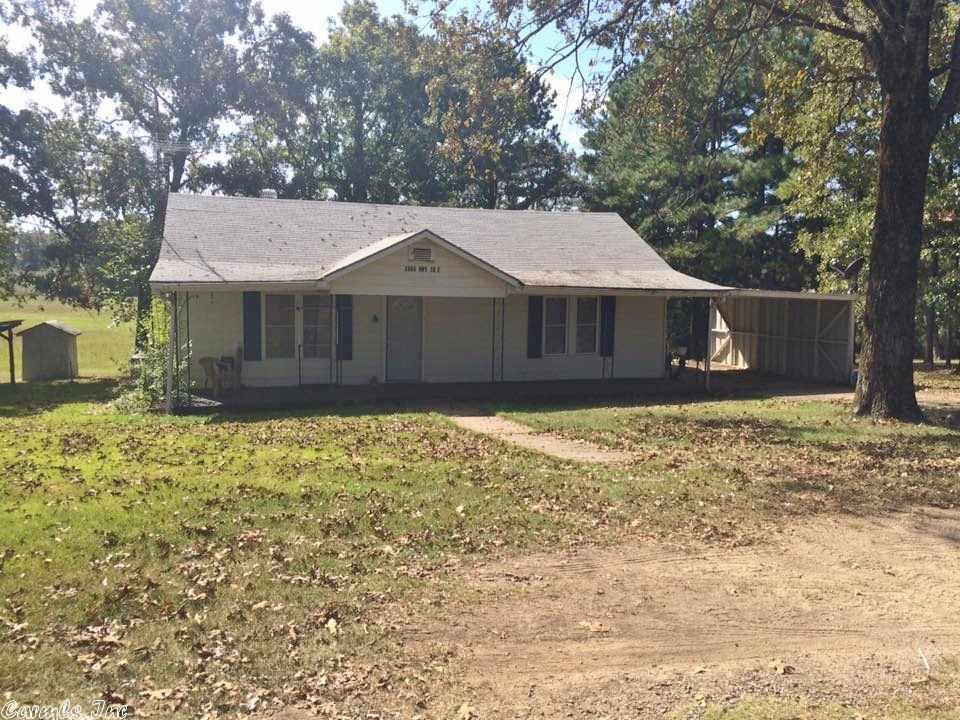 1600 Highway 16 East, Clinton, AR 72031