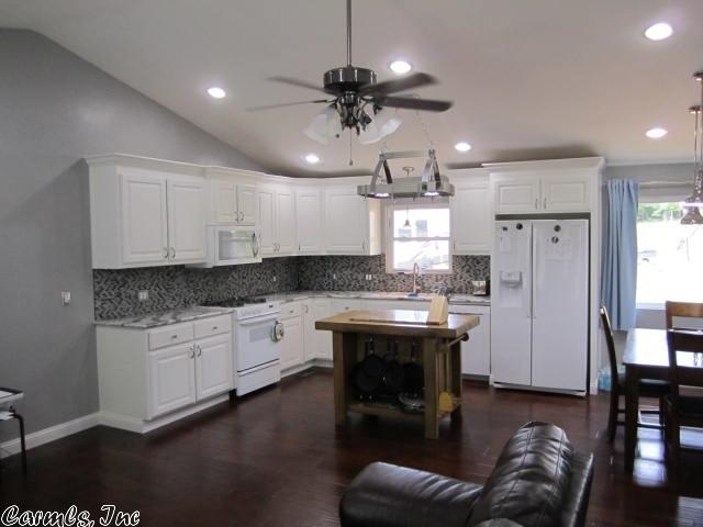 559 Douglas Lane, Clinton, AR 72031