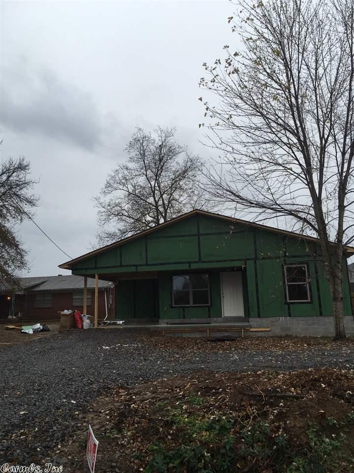 35 Sunny Gap, Conway, AR 72032