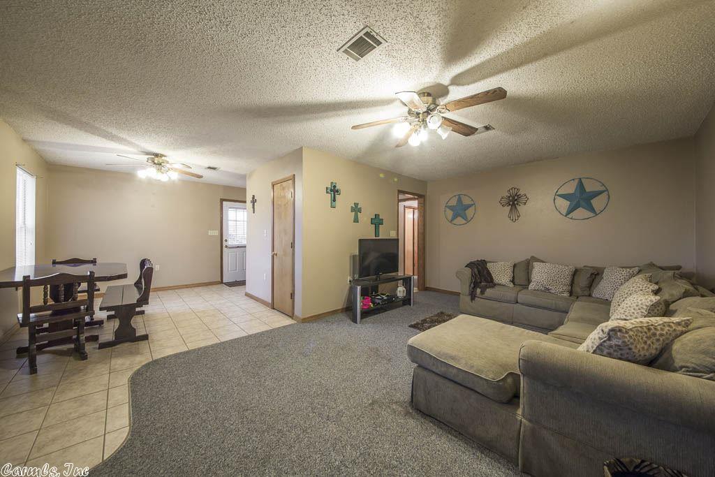 8 A&B Dakota Lane, Conway, AR 72032