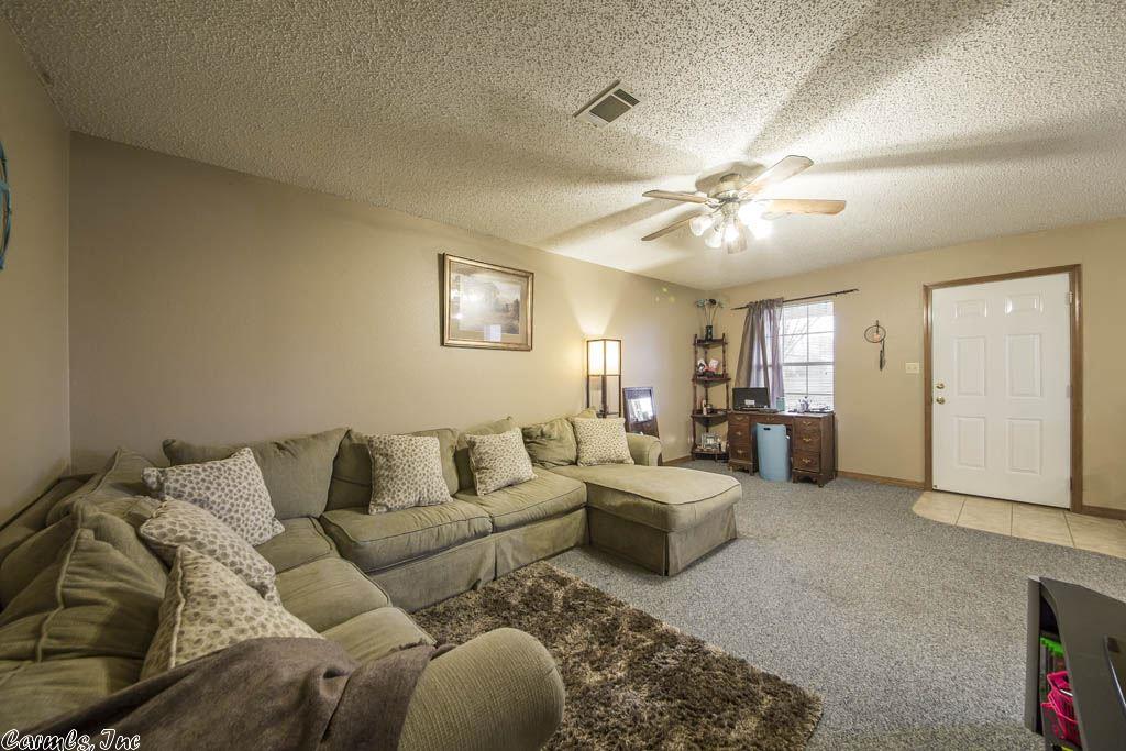 8 A&B Dakota Lane, Conway, AR 72032