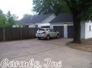 2036 Prince, Conway, AR 72034