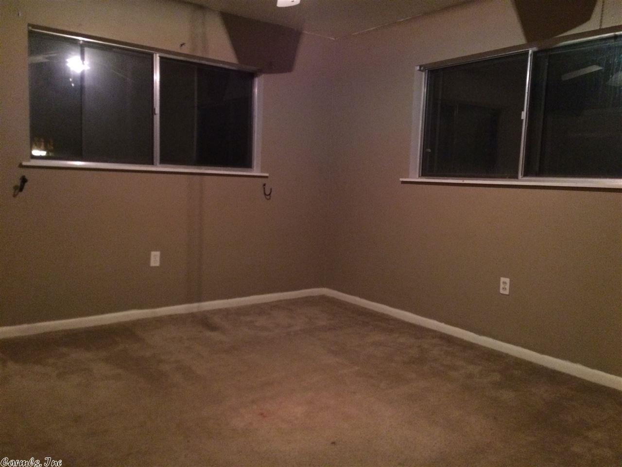 28 Rebecca Lane, Conway, AR 72034