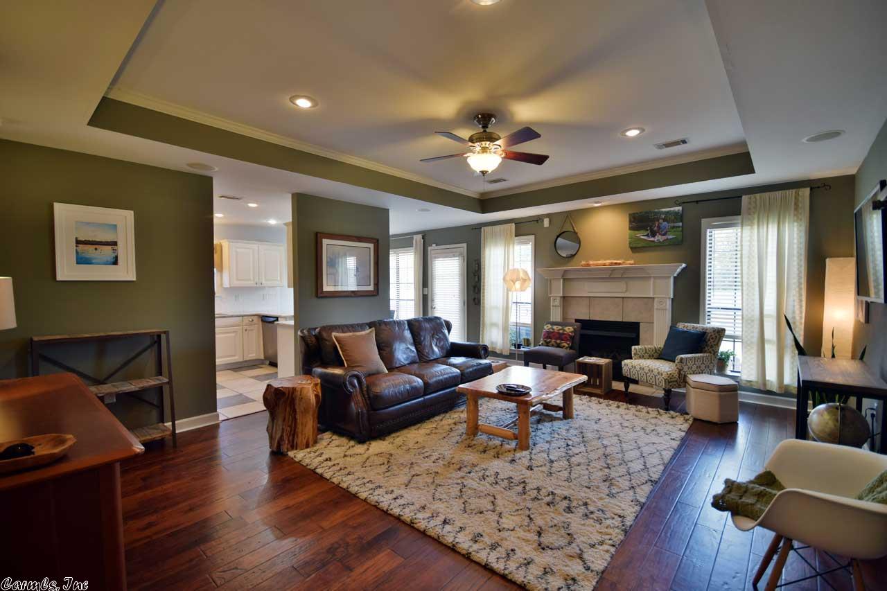 2450 Apple Blossom Lane, Conway, AR 72034