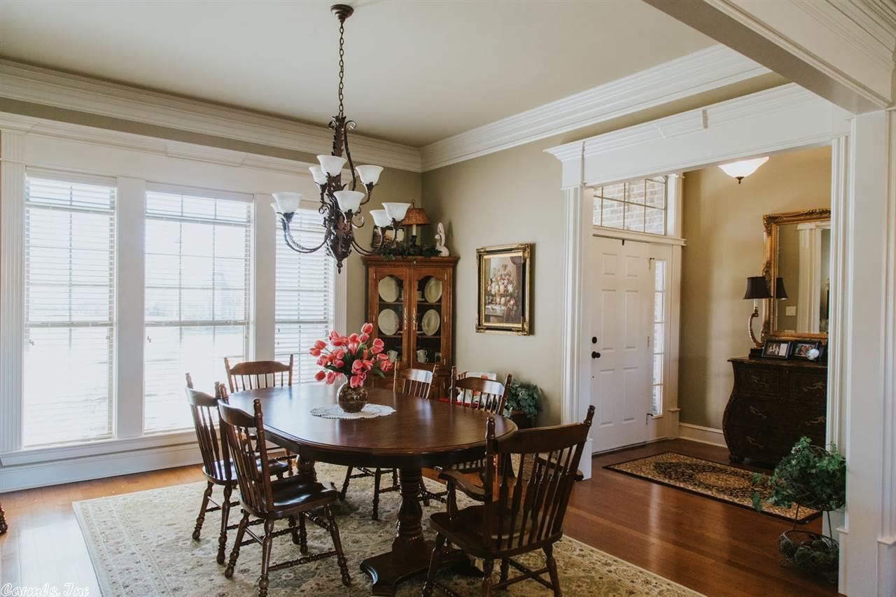 1515 Summerbrook, Conway, AR 72034