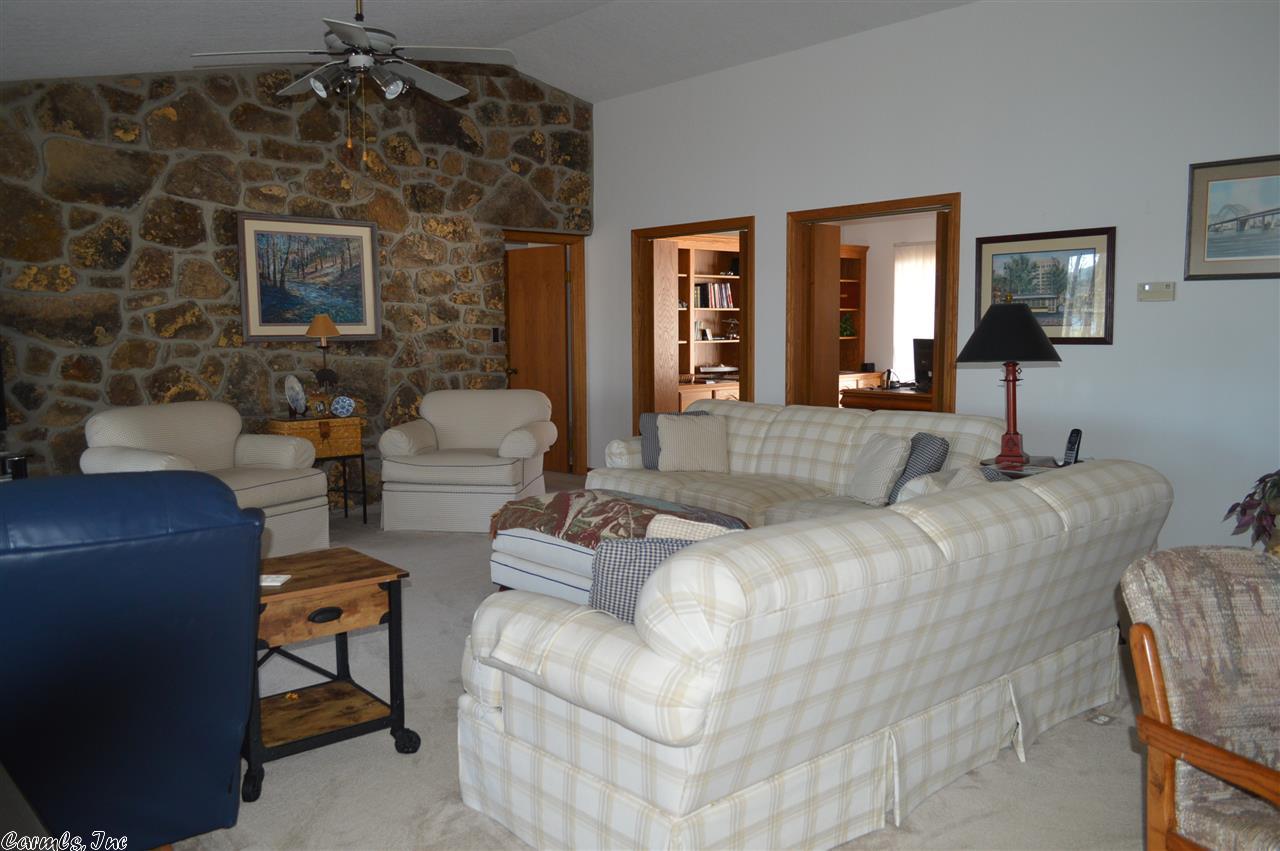 Edgemont, AR 72044