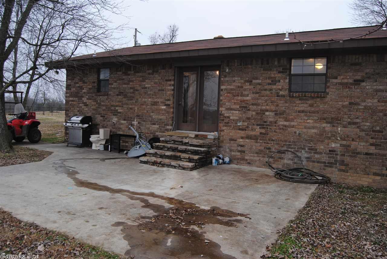 617 Coleman Morris Road, Fox, AR 72051