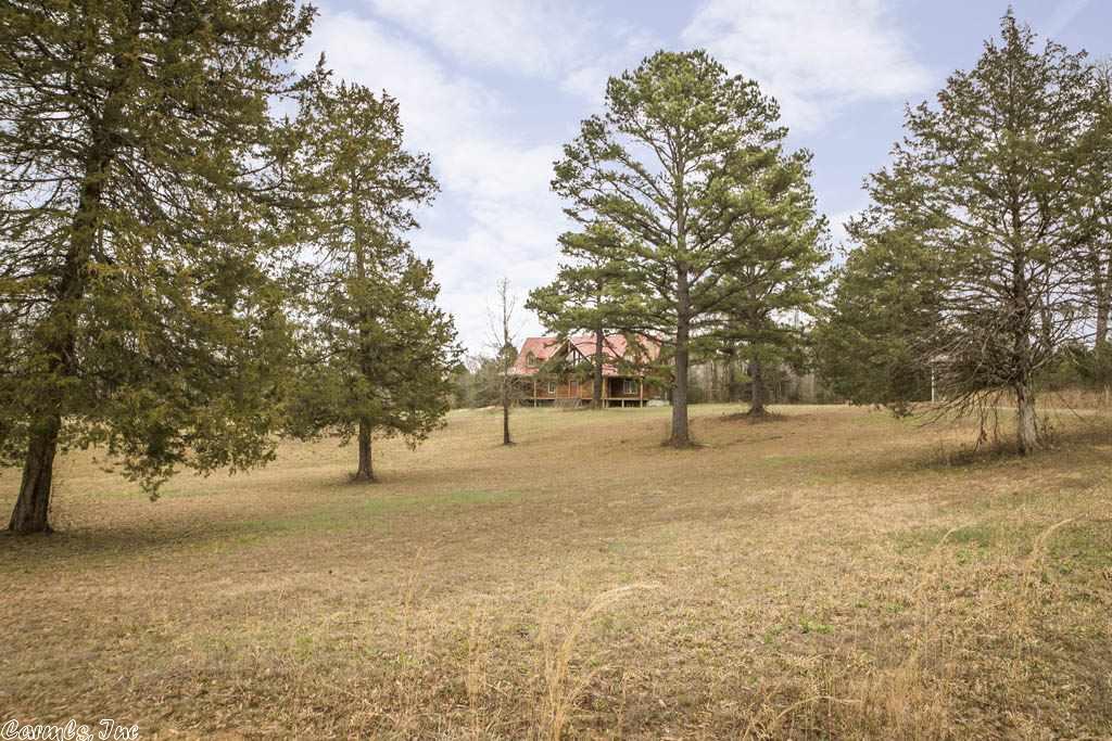 40 Taylor Field Road, Greenbrier, AR 72058
