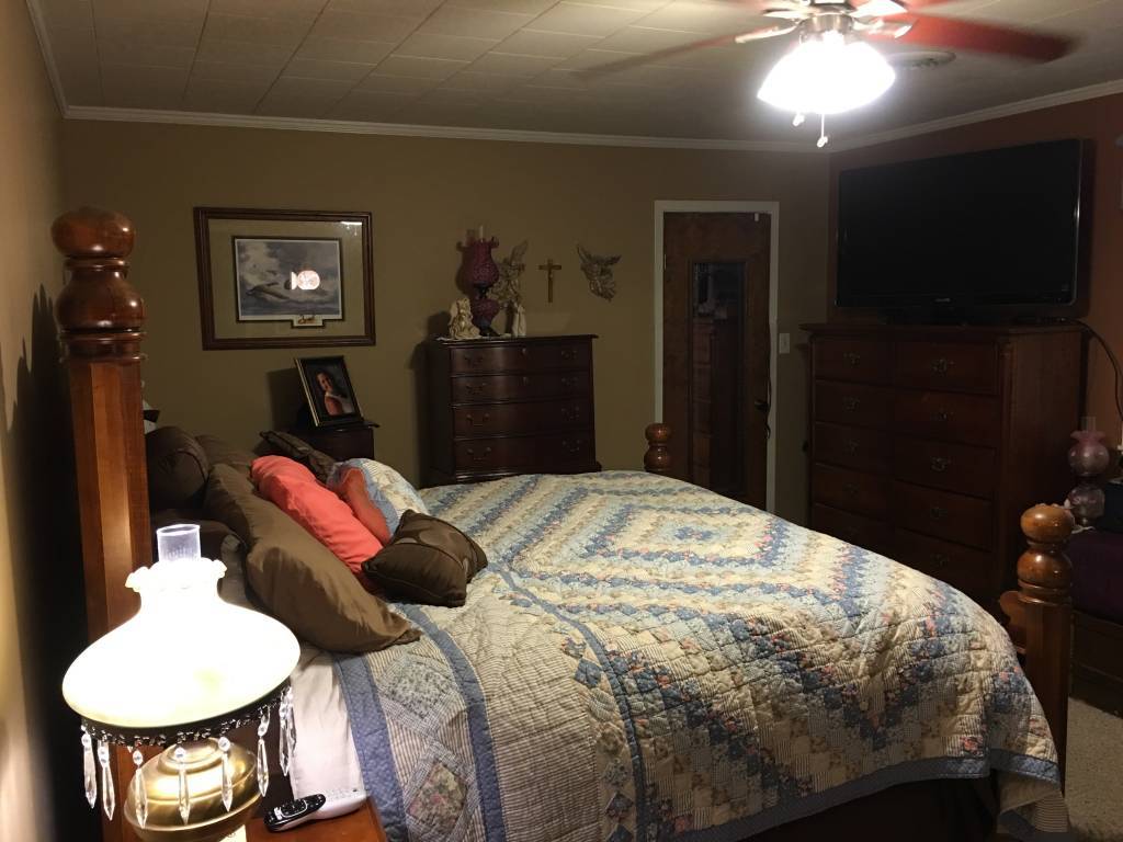 2411 Highway 70, Hazen, AR 72064