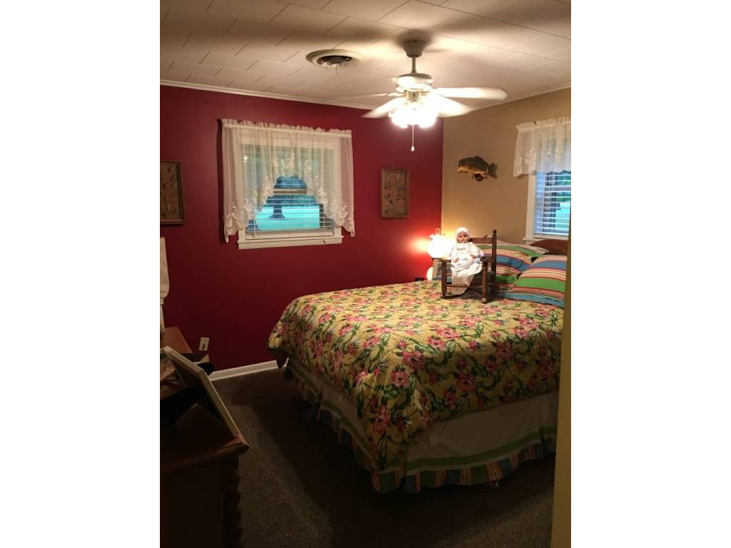 2411 Highway 70, Hazen, AR 72064