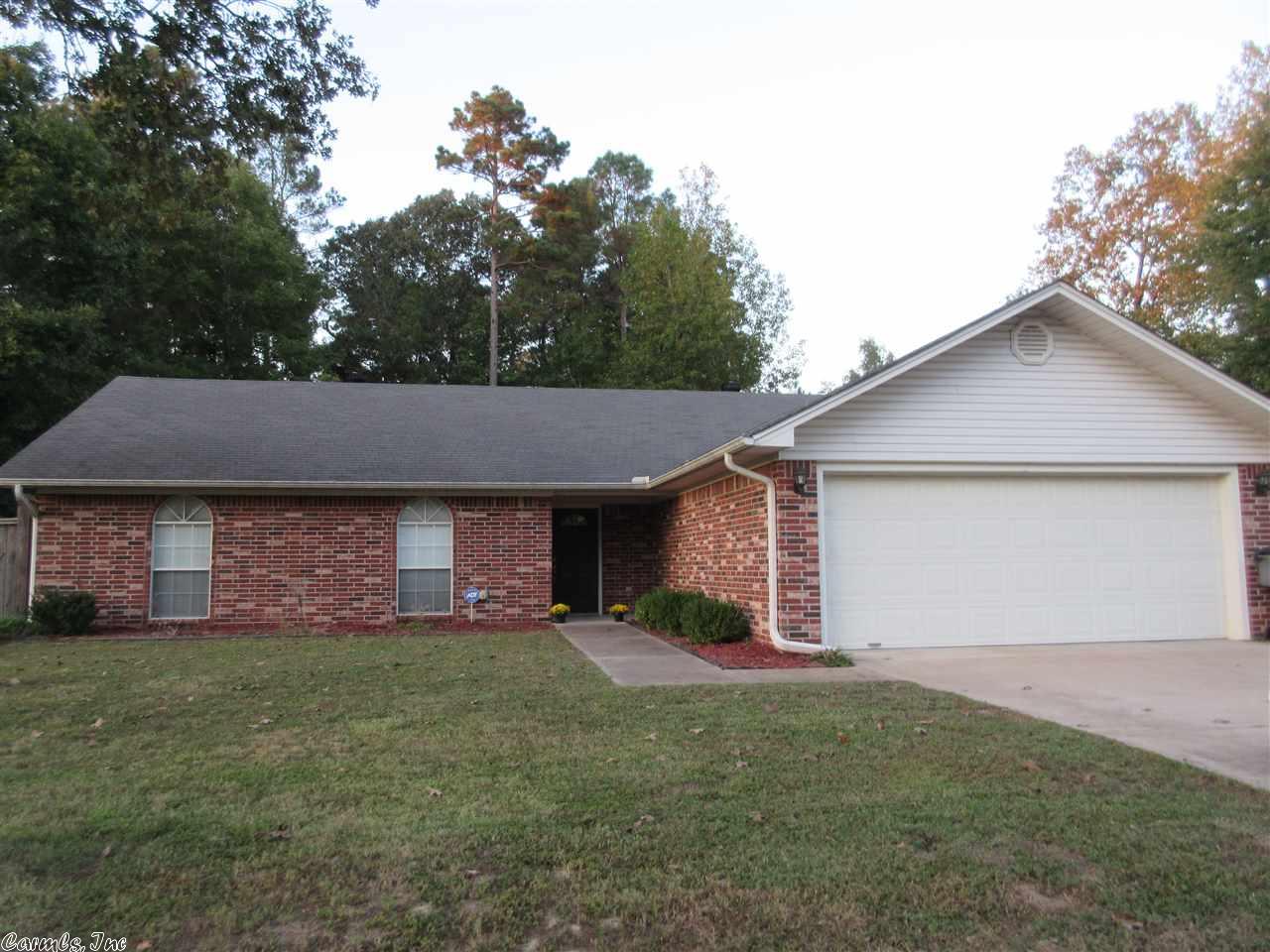1656 Sugar Maple, Hensley, AR 72065