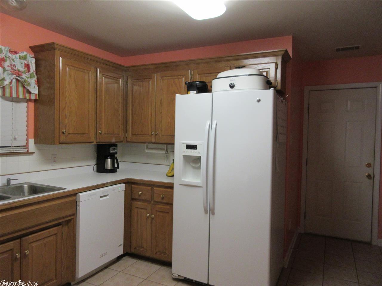 1656 Sugar Maple, Hensley, AR 72065