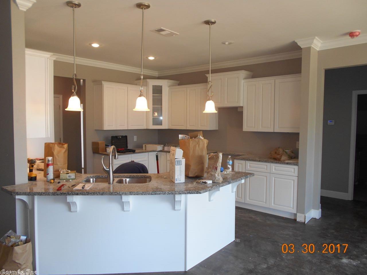 5624 Shore Drive, Hensley, AR 72065
