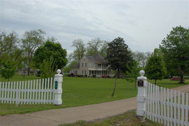 498 J A WALLS, Holly Grove, AR 72069