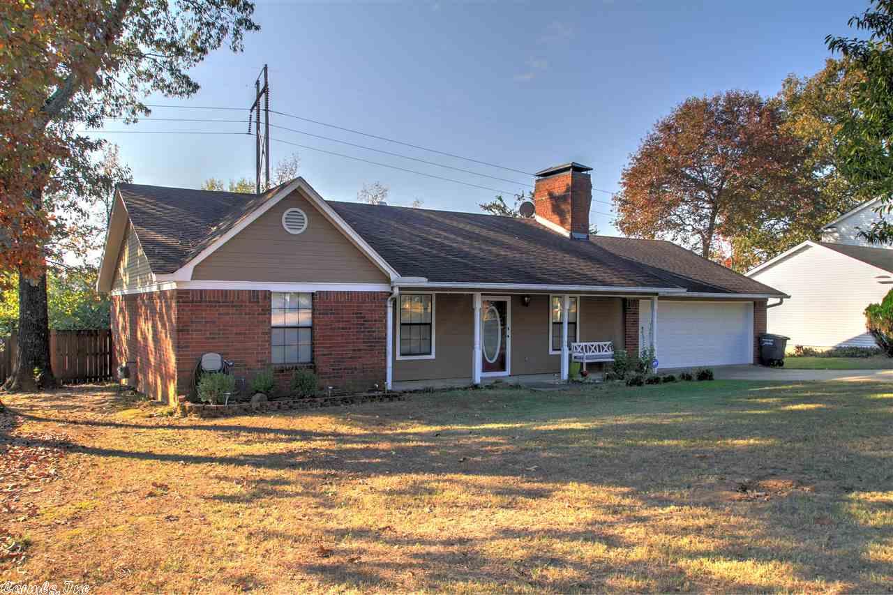301 Merganzer, Jacksonville, AR 72076