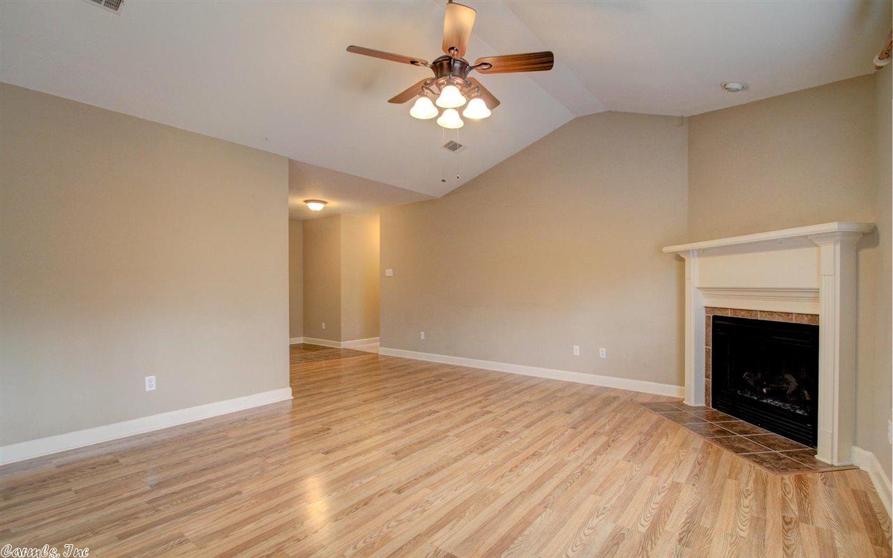 1409 Pickett Road, Jacksonville, AR 72076