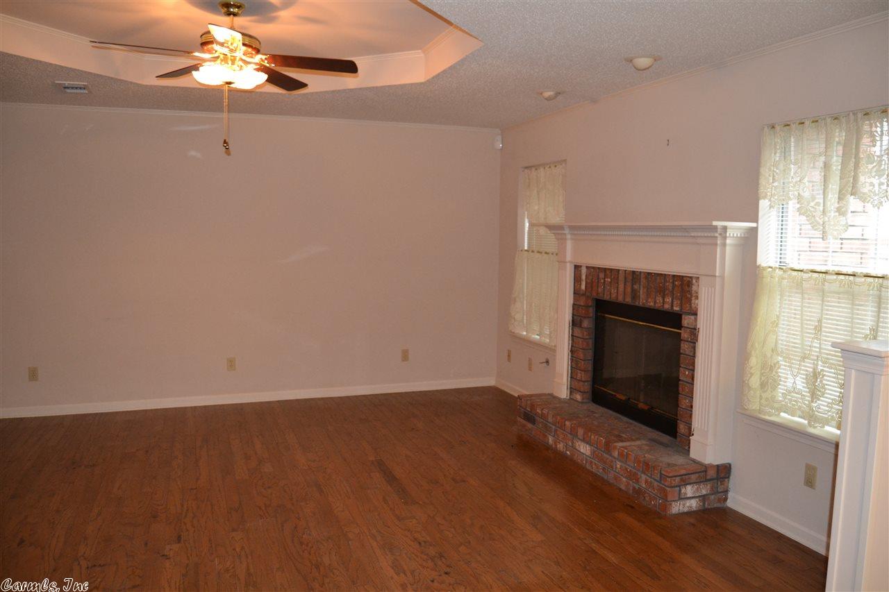 512 Greencastle Court, Jacksonville, AR 72076