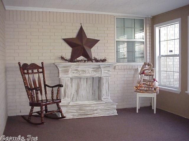 102 Essex Court, Jacksonville, AR 72076