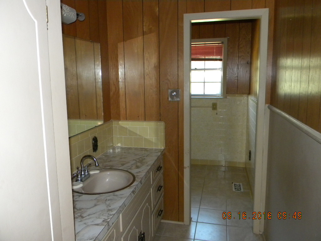 163 Marjorie Ln, Malvern, AR 72104
