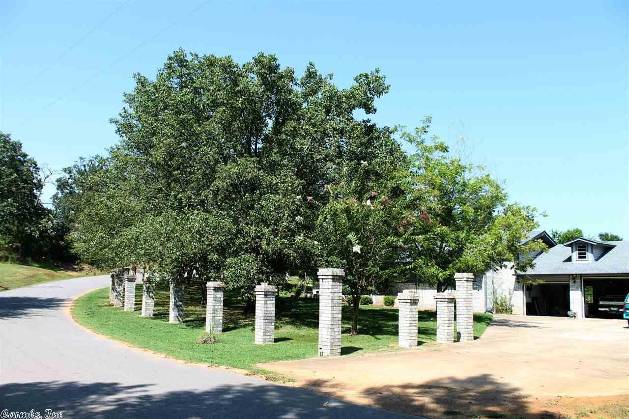 260 Wert Lane, Menifee, AR 72107