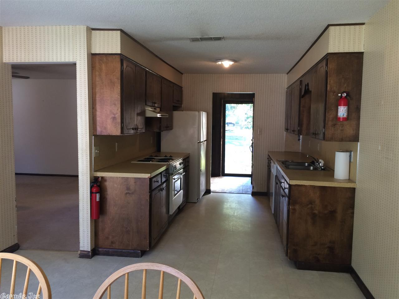 9 Green Lane, Morrilton, AR 72110