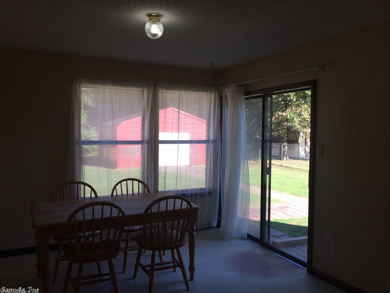 9 Green Lane, Morrilton, AR 72110