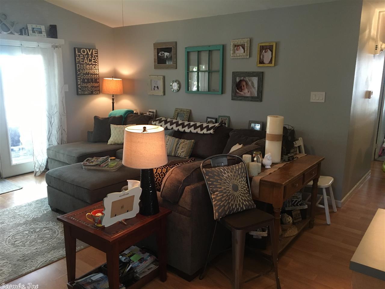 33 Oakridge Drive, Maumelle, AR 72113