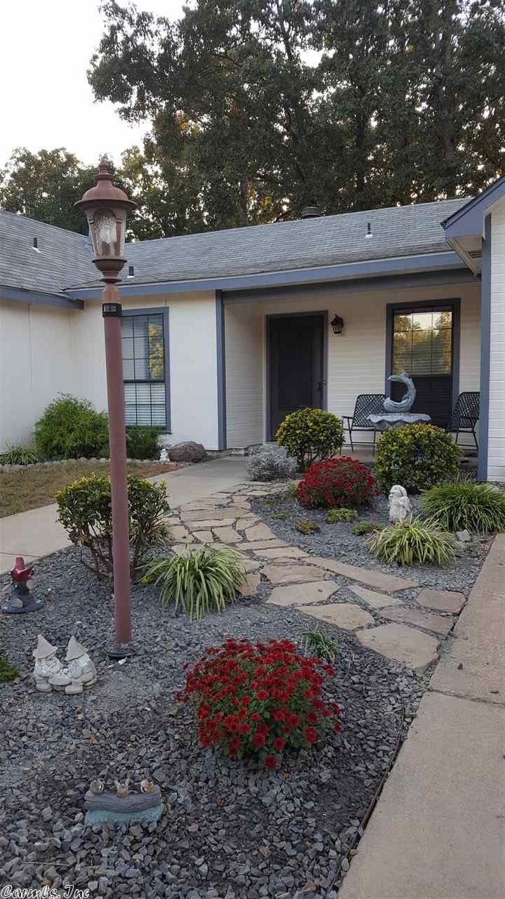 11 Smoking Oaks Drive, Maumelle, AR 72113
