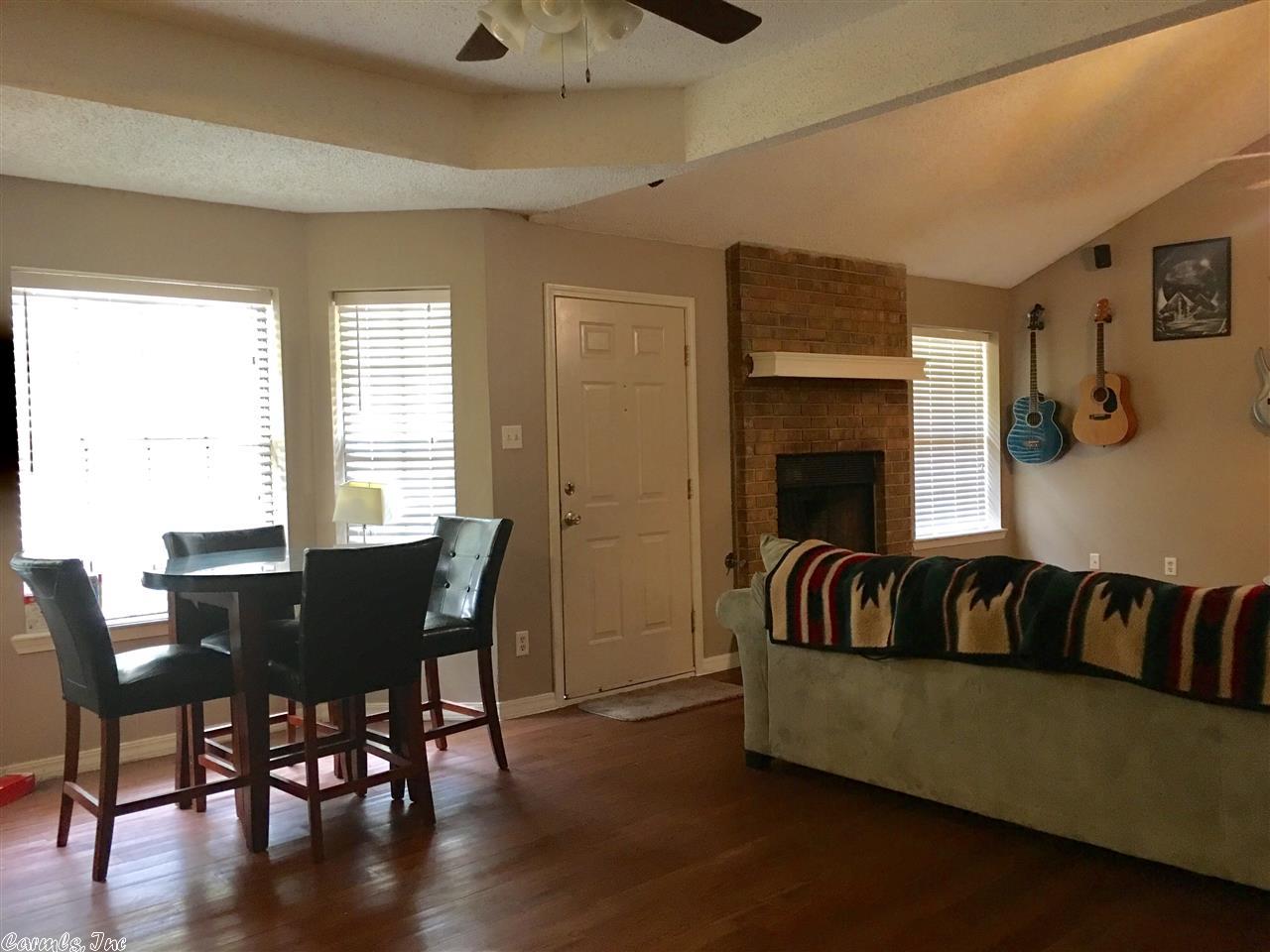 13 Christy Lane, Maumelle, AR 72113