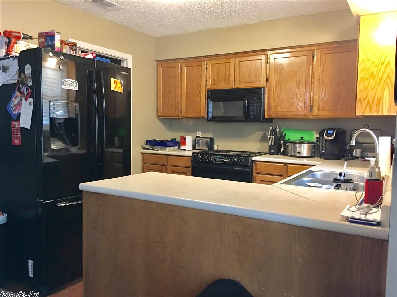 13 Christy Lane, Maumelle, AR 72113