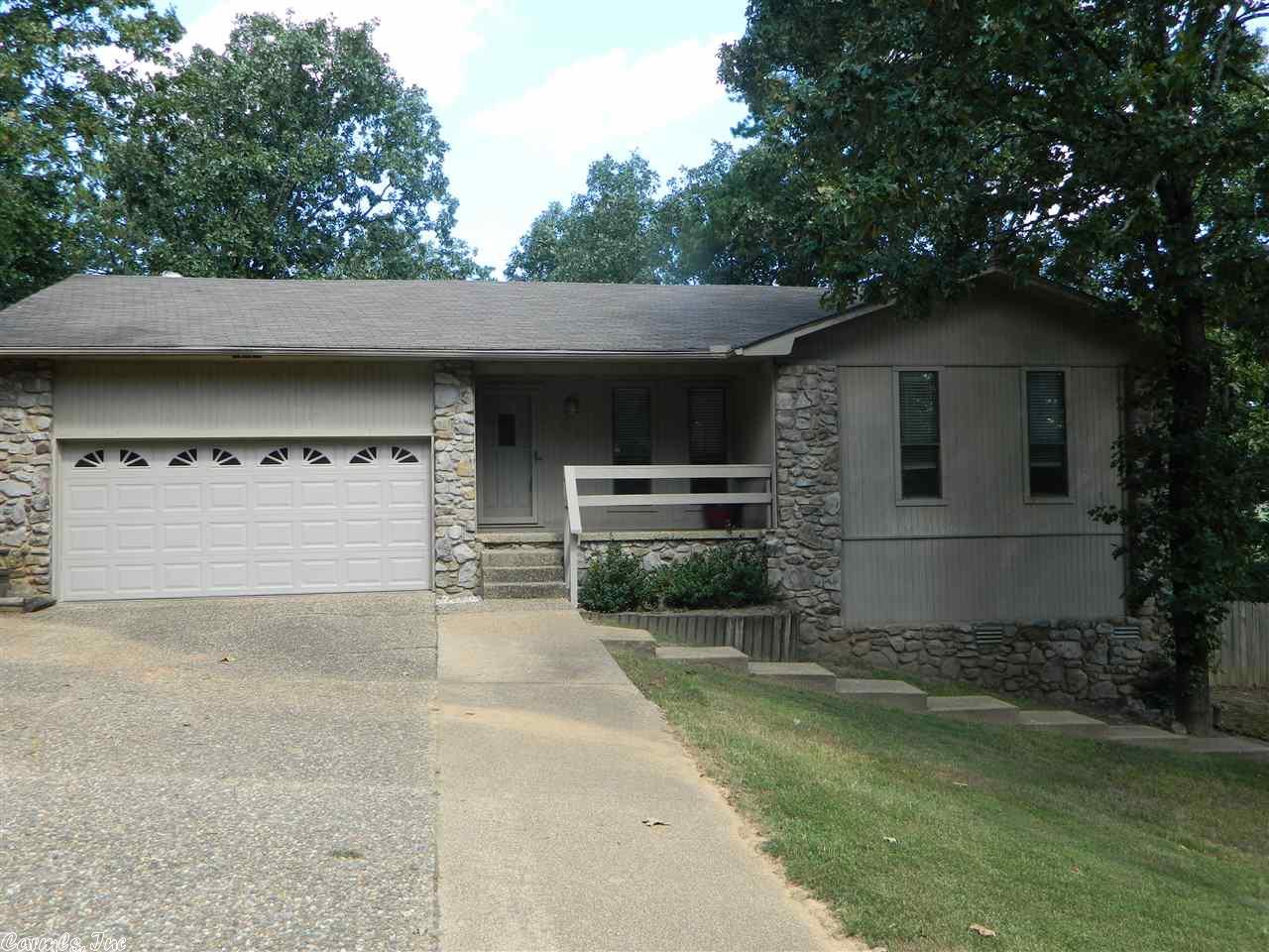 81 Stoneledge Drive, Maumelle, AR 72113
