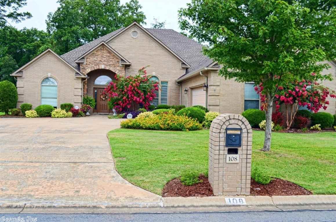 108 Bayonne Cv, Maumelle, AR 72113