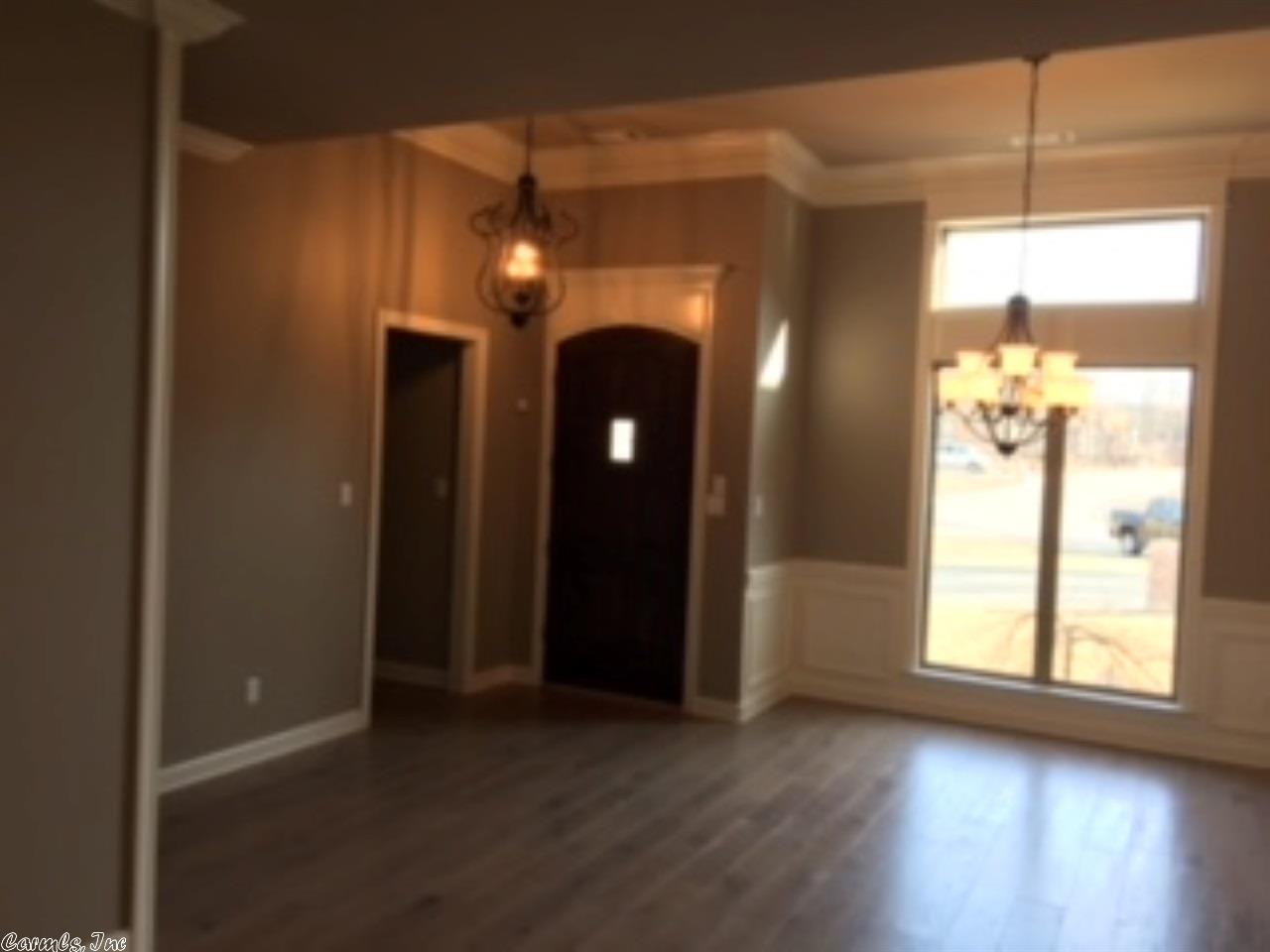 126 Eagle Ridge Dr, Maumelle, AR 72113