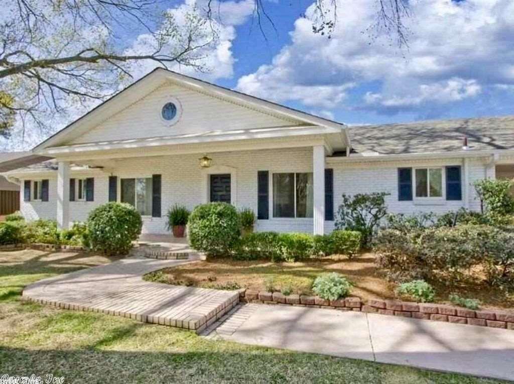 3619 Lakeview Road, North Little Rock, AR 72116