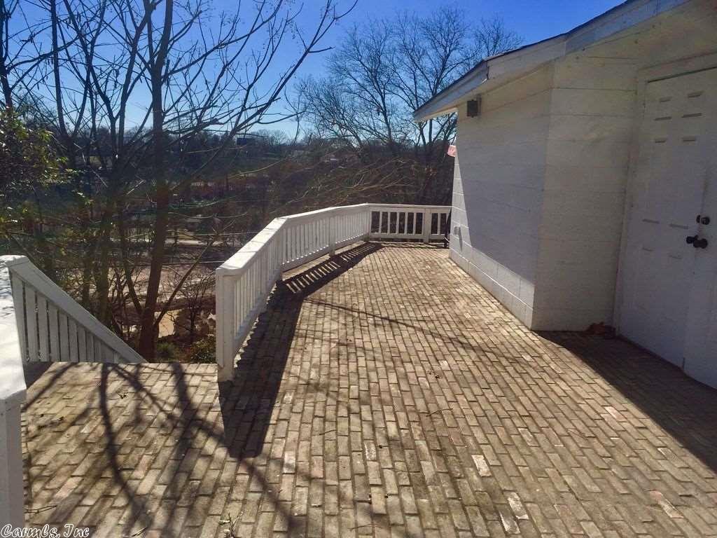 3619 Lakeview Road, North Little Rock, AR 72116