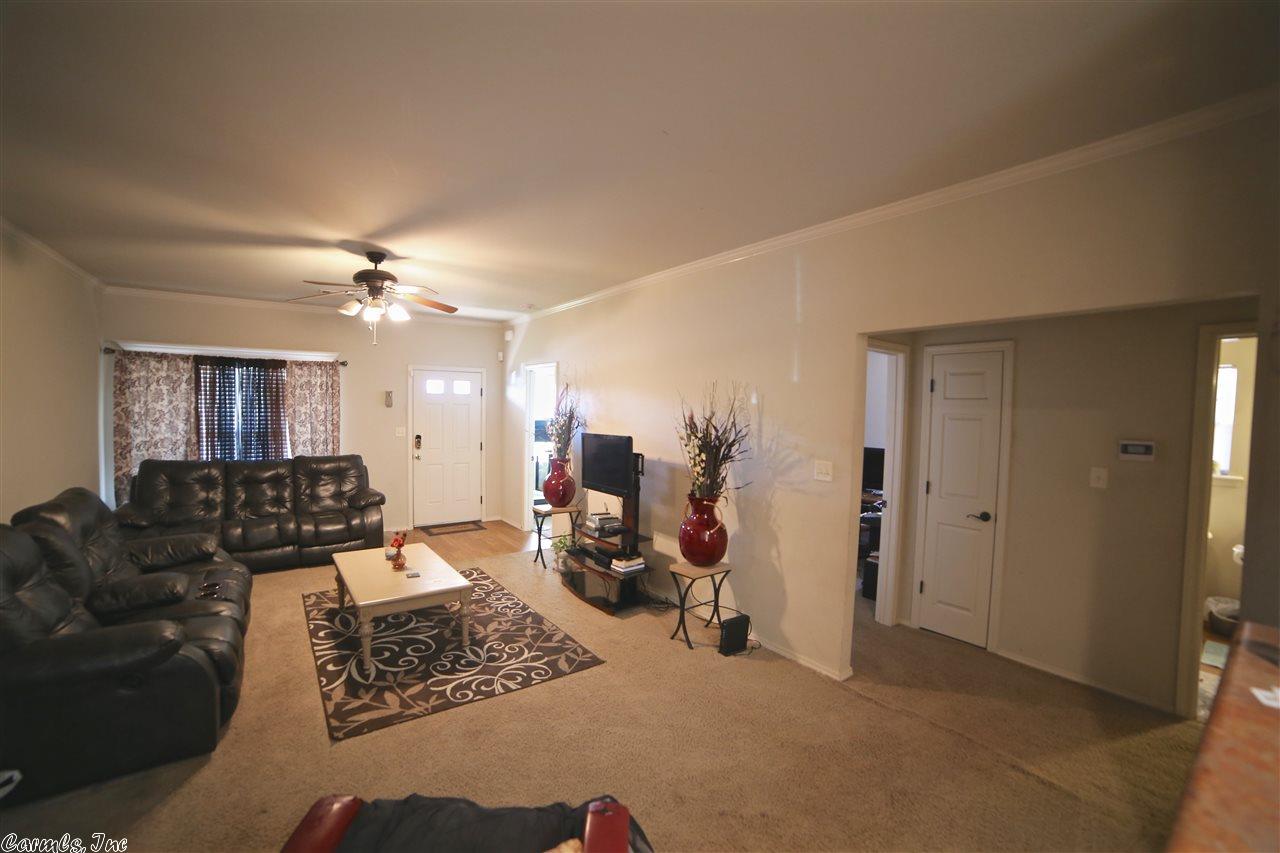 North Little Rock, AR 72117