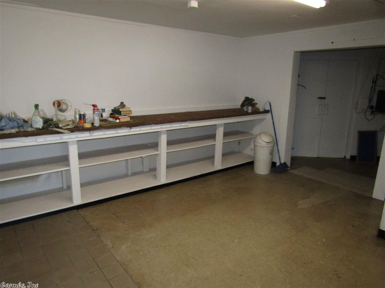 1001 west 33rd Street, North Little Rock, AR 72118