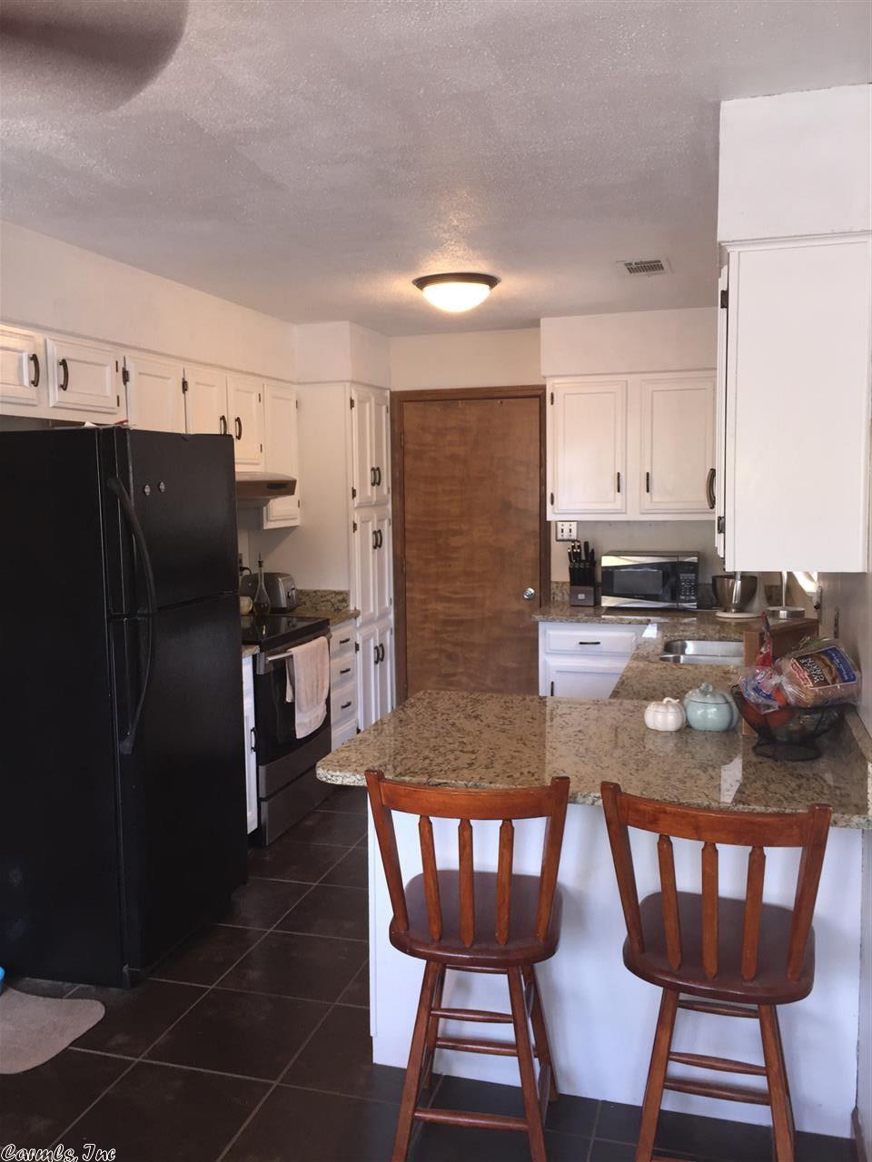 123 Whitewood Dr., Sherwood, AR 72120