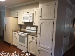 218 Indianhead Drive, Sherwood, AR 72120
