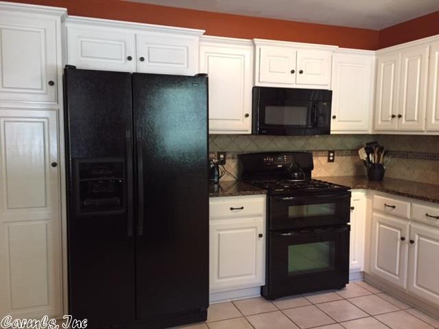 132 Plumdale Drive, Sherwood, AR 72120